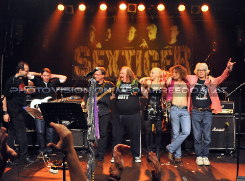 Heavy X-MAS Special 182: Max Holzschuster,Goran Mikulec,Chris Bauer,Alienne (Michaela Kirisch),Ulli B�er