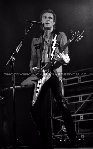 Make it real: Rudolf Schenker