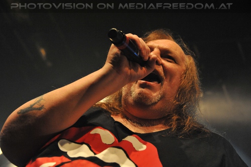 Big Show: Chris Bauer