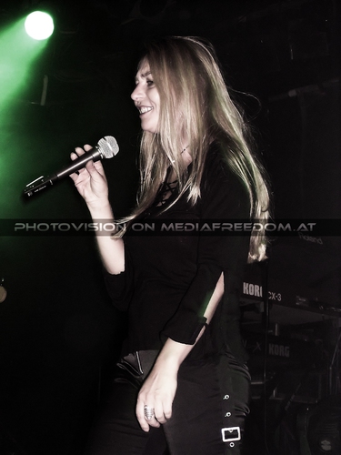 F�r jeden live - 24