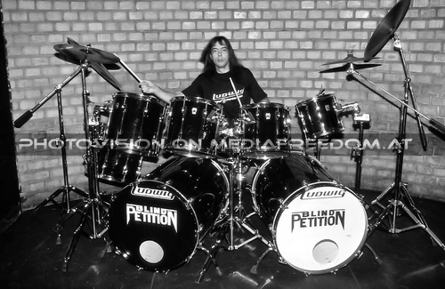 Powered by Ludwig 03