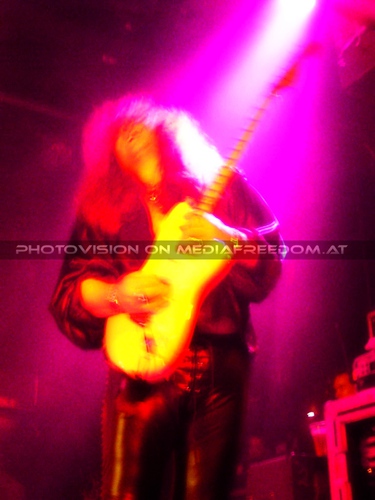 Fire: Yngwie Malmsteen