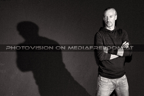 Magnified 040b: Frank Binke