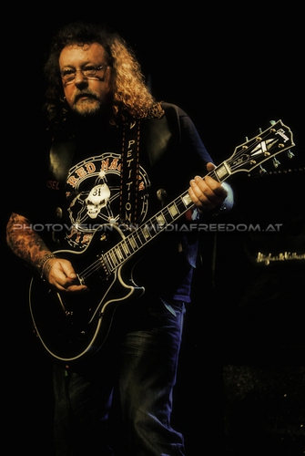 Averice: Hannes Bartsch