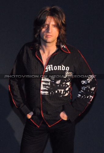 Magnified 043: Lenny Wolf