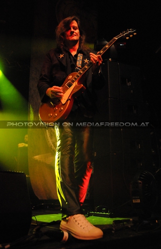 Invitation: Michael Weikath