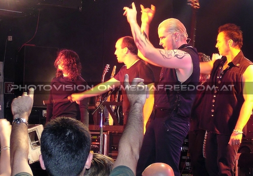 Tribe 12: Michael Wilton,Scott Rockenfield,Mike Stone,Geoff Tate