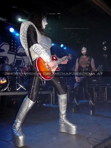 Live and loud 19: Marothy Space Ace Zoltan,Vary Starchild Zoltan