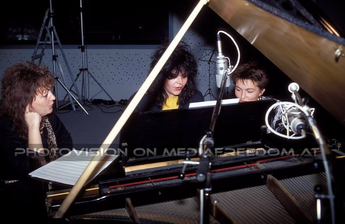 Studio Blitz 15: S�-vaal,Claudia K.,Bine Brezina