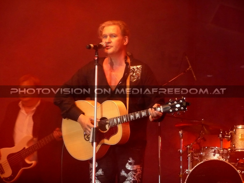 Lay down your heart: Johnny Logan