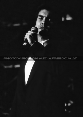 Notte e giorno Tour - Pix 27: Tyrone Power jun.