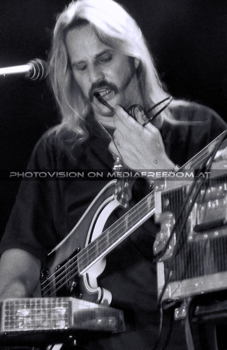 The Max is gonna kick ya 17