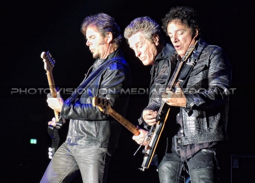 Eclipse 31: Jonathan Cain,Ross Valory,Neil Schon