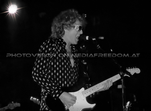 The Artful Dodger on Tour - Pix 11: Ian Hunter