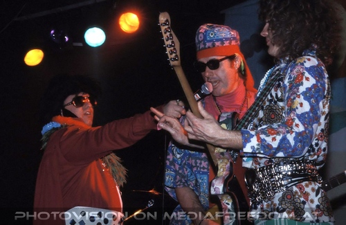 Un-Led-Ed Tour 12: Tortelvis