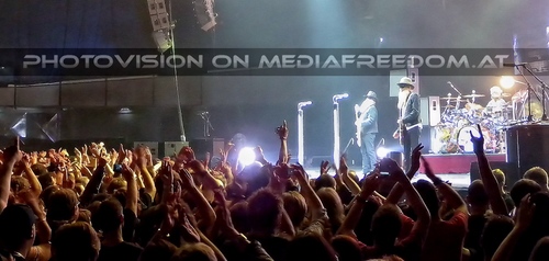 Live 18: Dusty Hill,Billy Gibbons,Frank Beard