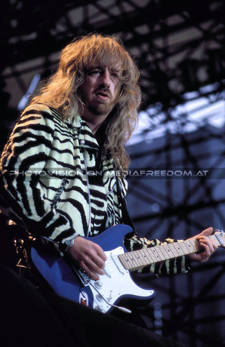 Pump 12: Brad Whitford