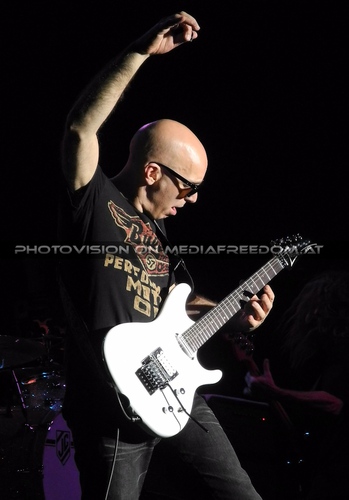 Pyrrhic Victoria: Joe Satriani