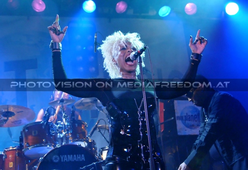 Right here, right now - Tour Pix 28