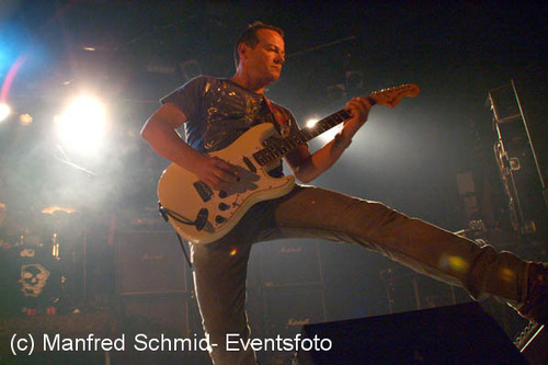 Klaus Schubert: NO BROS