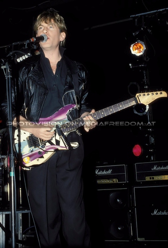 Then and now - Tour Pix 18: Pat Thrall