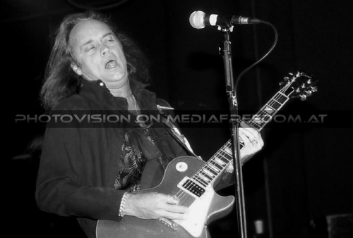 Live - Pix 03: Rick Medlocke