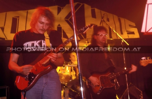 A Christmas Care-Roll 030