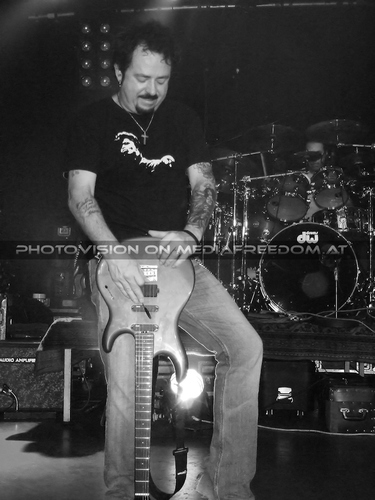 El Grupo 40: Steve Lukather,Joey Heredia