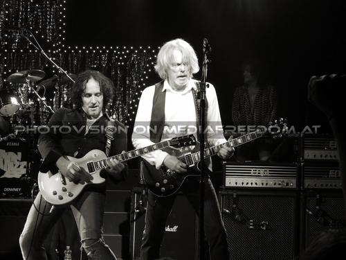 Lizzy Live Tour - Pix 31