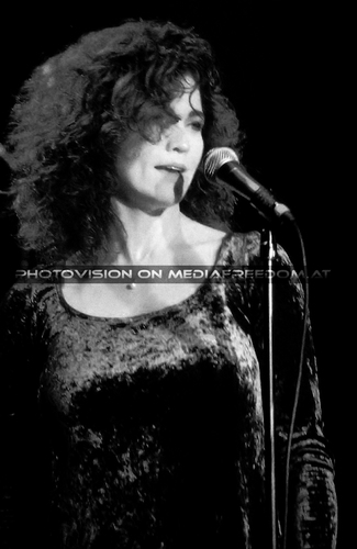 A-lan-nah 22: Alannah Myles