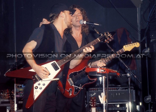 The Ash Tour - Pix 14: Andy Powell,Ted Turner