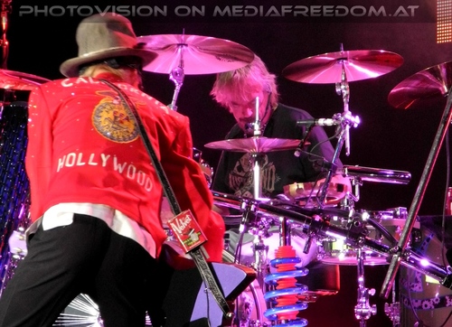 XXX Tour 47: Billy Gibbons,Frank Beard