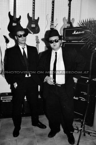 Guitars Only - Pix 16: Blues Brothers of Vienna