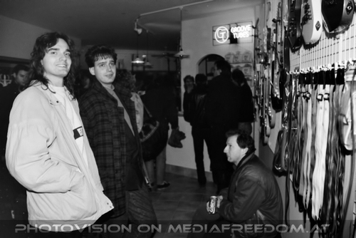 Guitars Only - Pix 14: Freddy Brix, Harry Brix