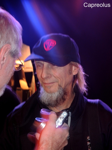 Gary Mo Moses: Gary Mo Moses