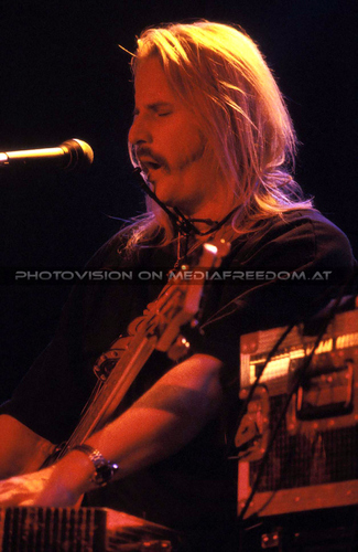 The Max is gonna kick ya 18