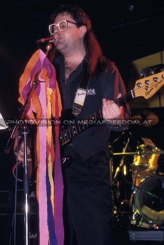 A Christmas Care-Roll 019