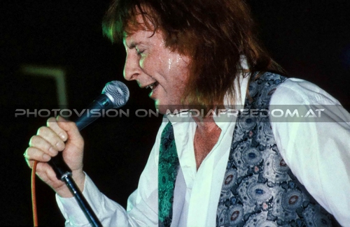 High stakes tour 04: Phil Mogg