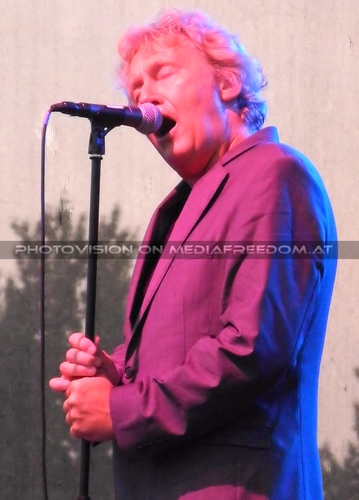 Somewhere in Africa again - Tour Pix 19