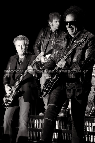 Eclipse 12: Ross Valory,Jonathan Cain,Neil Schon