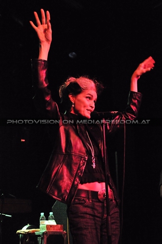 Black Velvet 09: Alannah Myles