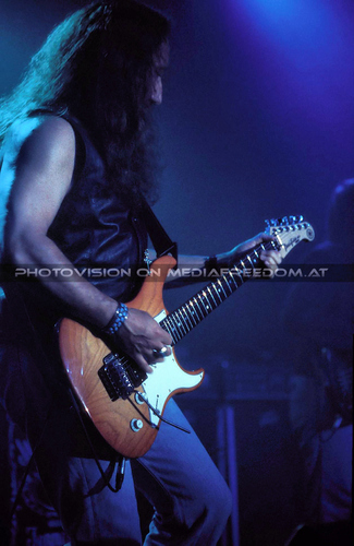 Sea of Light 07: Mick Box