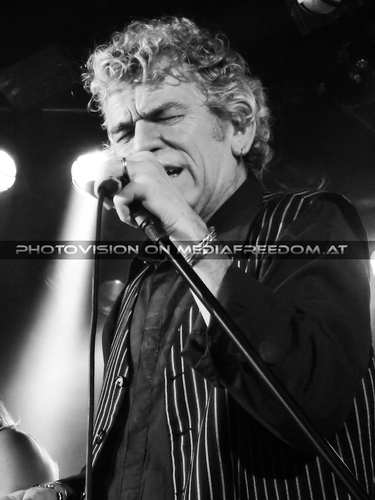 A Razamanaz 24: Dan McCafferty