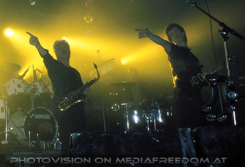 A Different World - Tour Pix 03