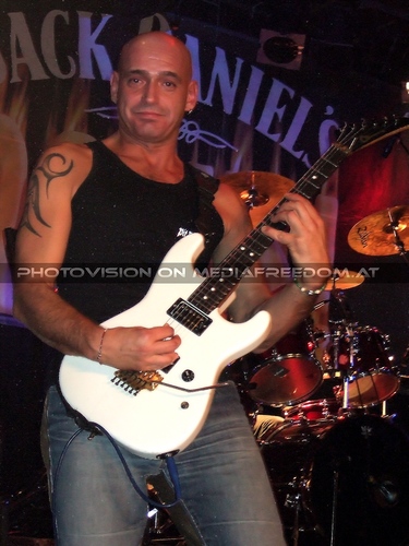 Whole lotta love 11: Harry Brix