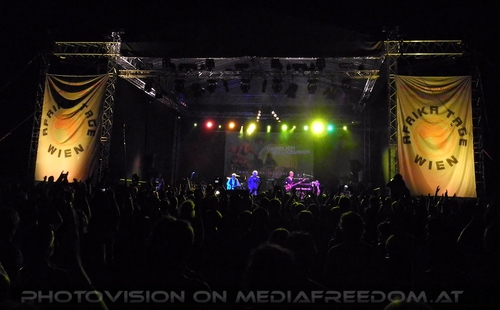 Somewhere in Africa again - Tour Pix 46