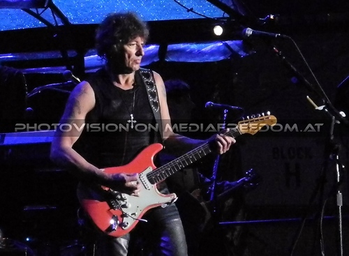 The Circle Tour 32: Richie Sambora
