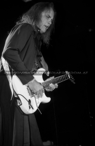 Live - Pix 09: Rick Medlocke