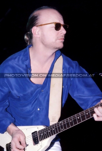 Strange Affair 18: Andy Powell