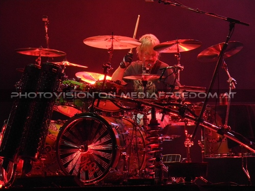 XXX Tour 18: Frank Beard